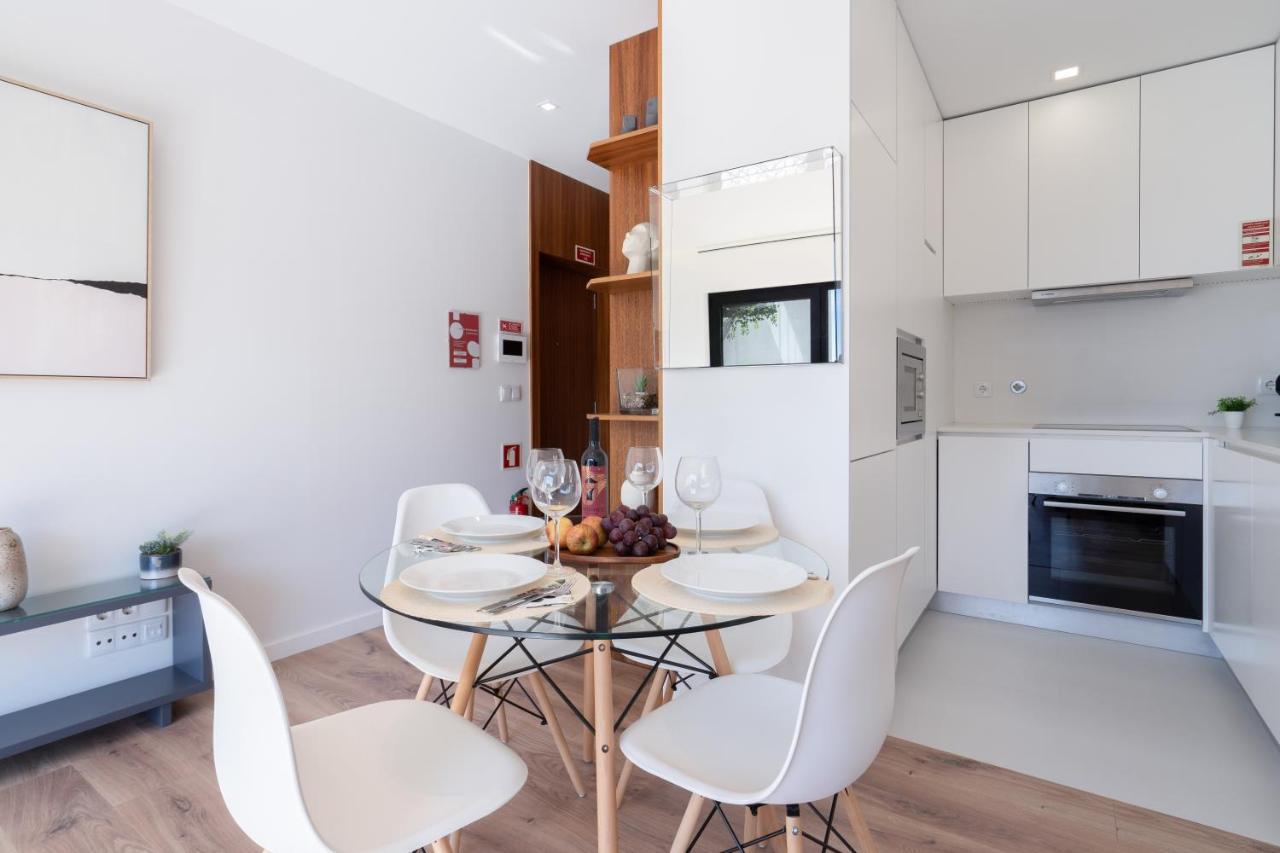 Apartament Host Wise - Bright & Contemporary Flat - Ace Location Porto Zewnętrze zdjęcie